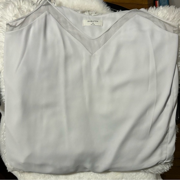 Babaton White with mesh detail v neck tank - Picture 3 of 4